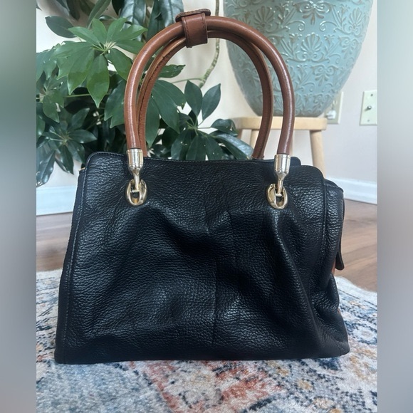 Valentina Genuine Leather Purse - Picture 3 of 12